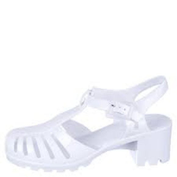 NIB BAMBOO WOMEN'S LOW HEEL JELLY SANDAL - Picture 2 of 2